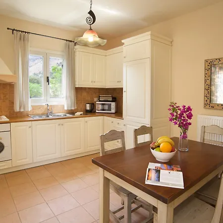 ヴィラ Stamoulis *