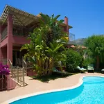 Stamoulis Villa *
