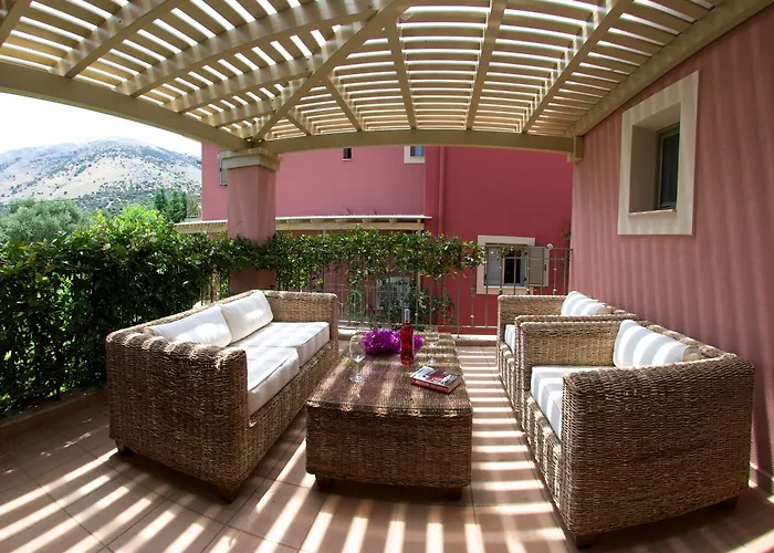 斯塔莫里斯别墅 Agia Efimia